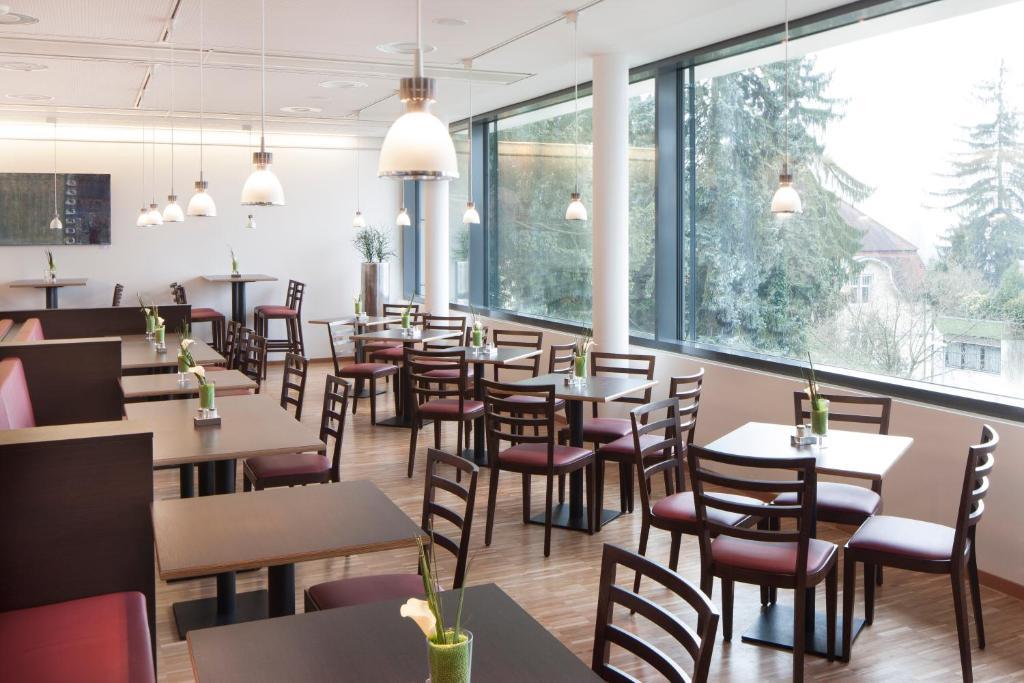 Caritas Tagungszentrum Friburgo em Brisgóvia Exterior foto